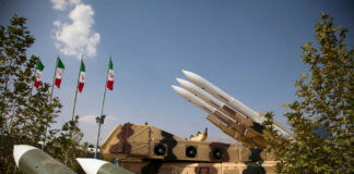 Democrats Split Over Trump’s Iran Strikes as War Powers Fight Intensifies